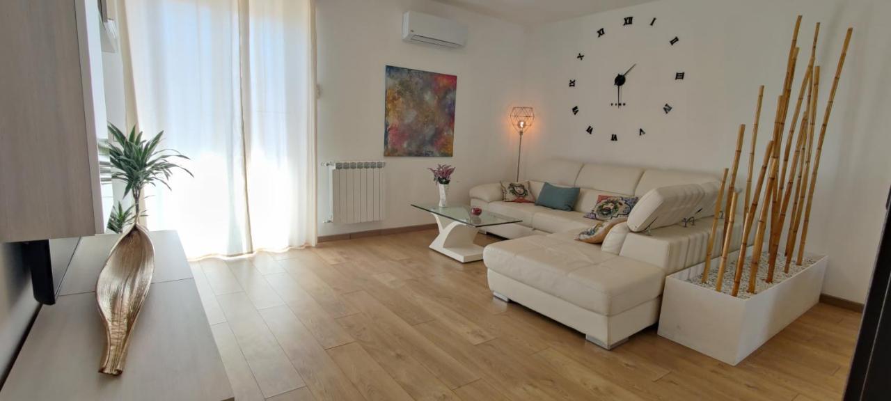 La Terrazza Su Ortigia Seaview Apartment