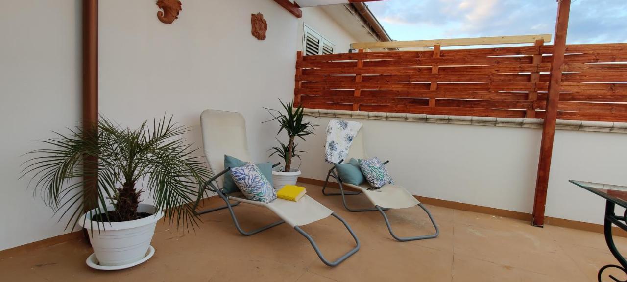 La Terrazza Su Ortigia Seaview Apartment